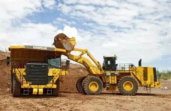 Global-Hard-Currency-on-Construction-Sites-caterpillar-image1