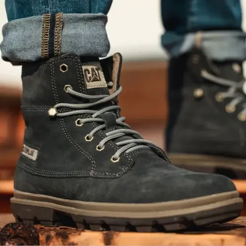 Global-Hard-Currency-on-Construction-Sites-caterpillar-image3